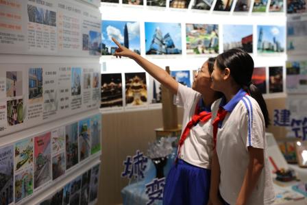 学法明心 以美润行 ——深圳市罗湖小学“每周半天计划”活动走进罗湖区青少年宫