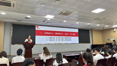 深闽携手话队建，互鉴共研启新程——翠竹外国语实验学校大队辅导员李丰赴闽研讨并发言