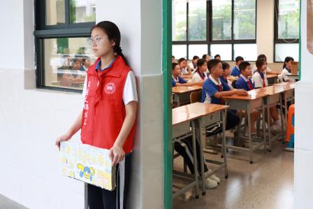 文锦校园“上新季”：一封信笺传心意，少年启程赴新约