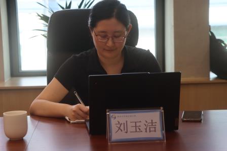 数智交互课程研讨会在罗湖外语小学召开
