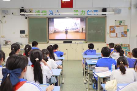 党建引领队建 铭记国殇砺少年 —— 深圳市仙桐实验小学开展纪念“九一八”主题大队活动