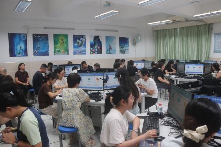 生态协同赋能 AI助力教学小日常——深圳市人民小学开展“AI三件套”校本培训