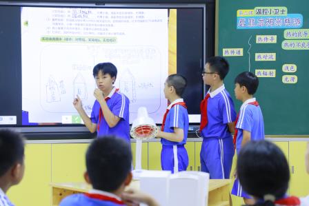 全国仅23人！深圳市螺岭教育集团仙桐实验小学教师斩获国家级“追光名师”荣誉——以“做中学”课堂实践，点亮少年科学探究之光