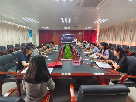 以师为炬，向光而行——翠园文锦中学举行2026-2027学年第一学期“青蓝工程”师徒结对仪式