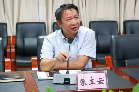 以师为炬，向光而行——翠园文锦中学举行2026-2027学年第一学期“青蓝工程”师徒结对仪式