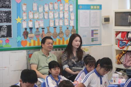 视导入校促深耕 教研聚力启新程——罗湖区教科院“百人听千课”活动走进新秀小学