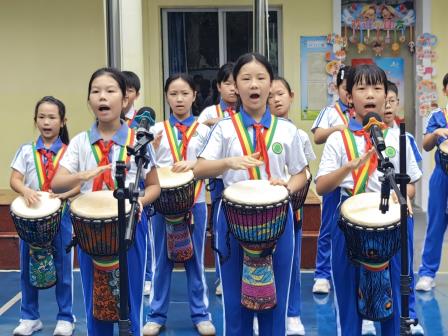 新起点·星闪耀·心向阳 ——景园实验小学举行2026-2027学年第一学期开学典礼