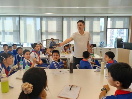 赴书香之约，逐科技之梦——记碧波小学“每周半天计划”半日研学活动