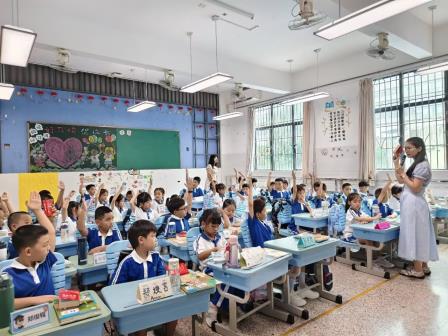 以幸福开篇 向快乐启航 ——深圳市向西小学一年级新生适应性训练圆满举行