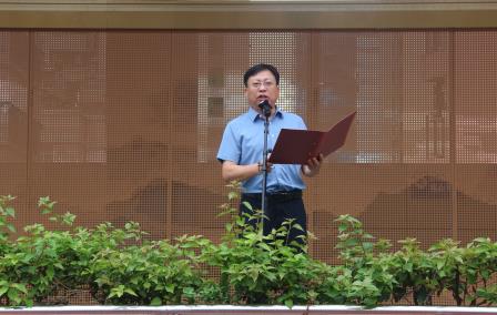 逐梦新程，青春启航——深圳市东湖中学2026—2027学年度第一学期开学典礼暨升旗仪式圆满举行