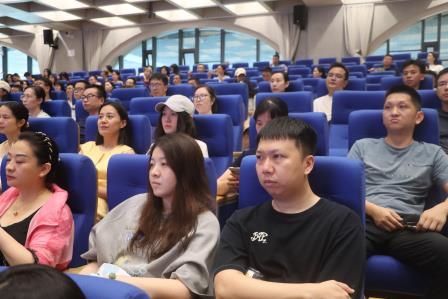 【家校共育】罗湖外语小学2026-2027学年秋季一年级新生家长会