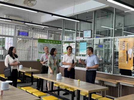 守正提质担使命 深耕育人启新程——高延勇局长一行来到翠竹教育集团湖滨学校检查2026年秋季开学工作