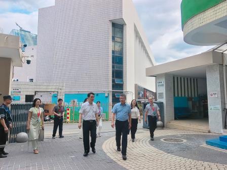 守正提质担使命 深耕育人启新程——高延勇局长一行来到翠竹教育集团湖滨学校检查2026年秋季开学工作