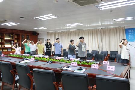 立足新起点，聚力向未来——翠园文锦中学开展新入职教师专题培训