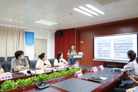 立足新起点，聚力向未来——翠园文锦中学开展新入职教师专题培训