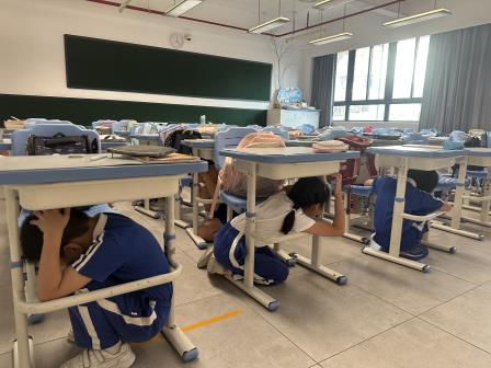防震减灾，安全同行——深圳市水库小学开展地震应急疏散演练暨防震减灾科普培训