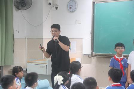 AI 赋能启新思 “活力” 课堂促发展 —— 罗湖区中小学 “百人听千课”视导行动走进人民小学