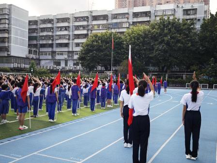 螺岭湖贝学校、螺岭外国语实验学校开展建队77周年主题建队日活动