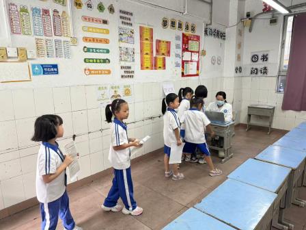 清秀小学携手社康入校开展流感疫苗接种，为学子筑牢校园健康屏障