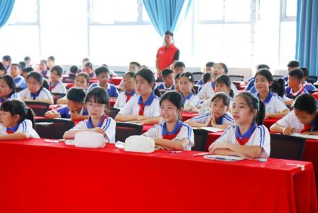 筑牢反诈防线 护航健康成长 ——龙创实验学校开展‘反诈小课堂‘专题教育活动
