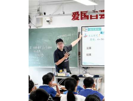 推门问诊察课堂，智研聚力促提质——翠园文锦中学开展推门听课活动