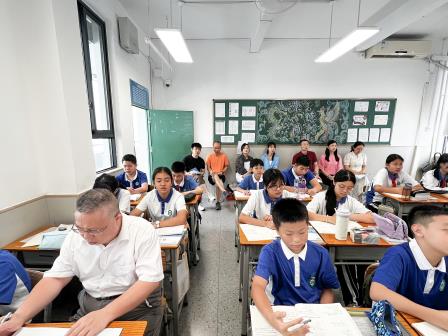 推门问诊察课堂，智研聚力促提质——翠园文锦中学开展推门听课活动