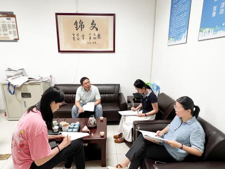 推门问诊察课堂，智研聚力促提质——翠园文锦中学开展推门听课活动