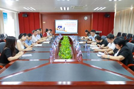 人机共育智启未来，数智课堂迎检促成长——翠园文锦中学圆满完成罗湖区人工智能实验校专项视导