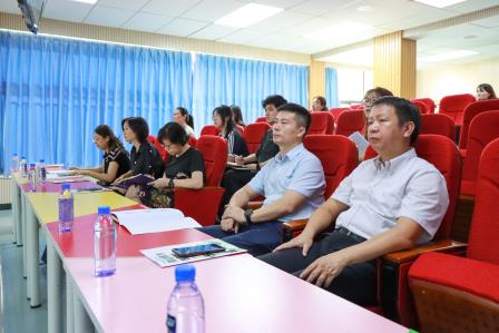 人机共育智启未来，数智课堂迎检促成长——翠园文锦中学圆满完成罗湖区人工智能实验校专项视导